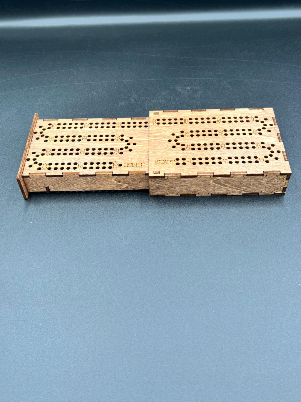 Travel hockey cribbage board - custom engraving and logos