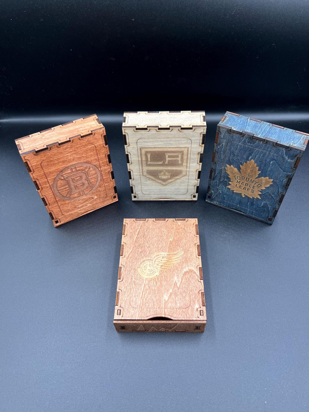 Travel hockey cribbage board - custom engraving and logos